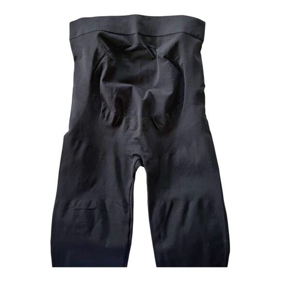 BLANQI Black Maternity Leggings - Picture 3 of 4